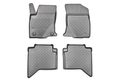 3P TPE Fussmatten fuer Toyota Hilux 4 Turen 2016-